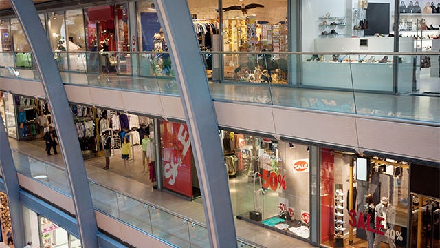 LED lighting and LED controls for window displays LED lighting and LED controls for window displays