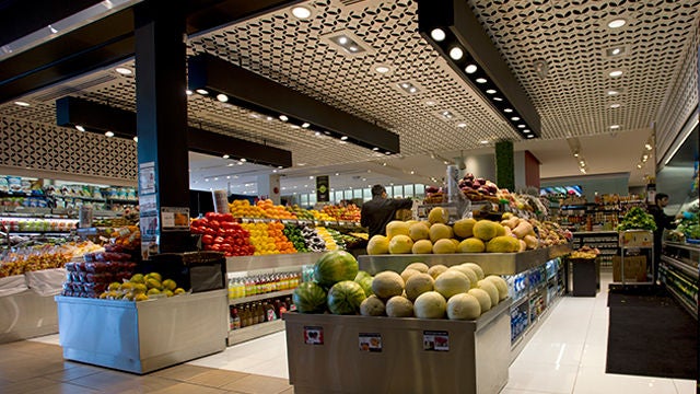 LED lighting for produce aisles