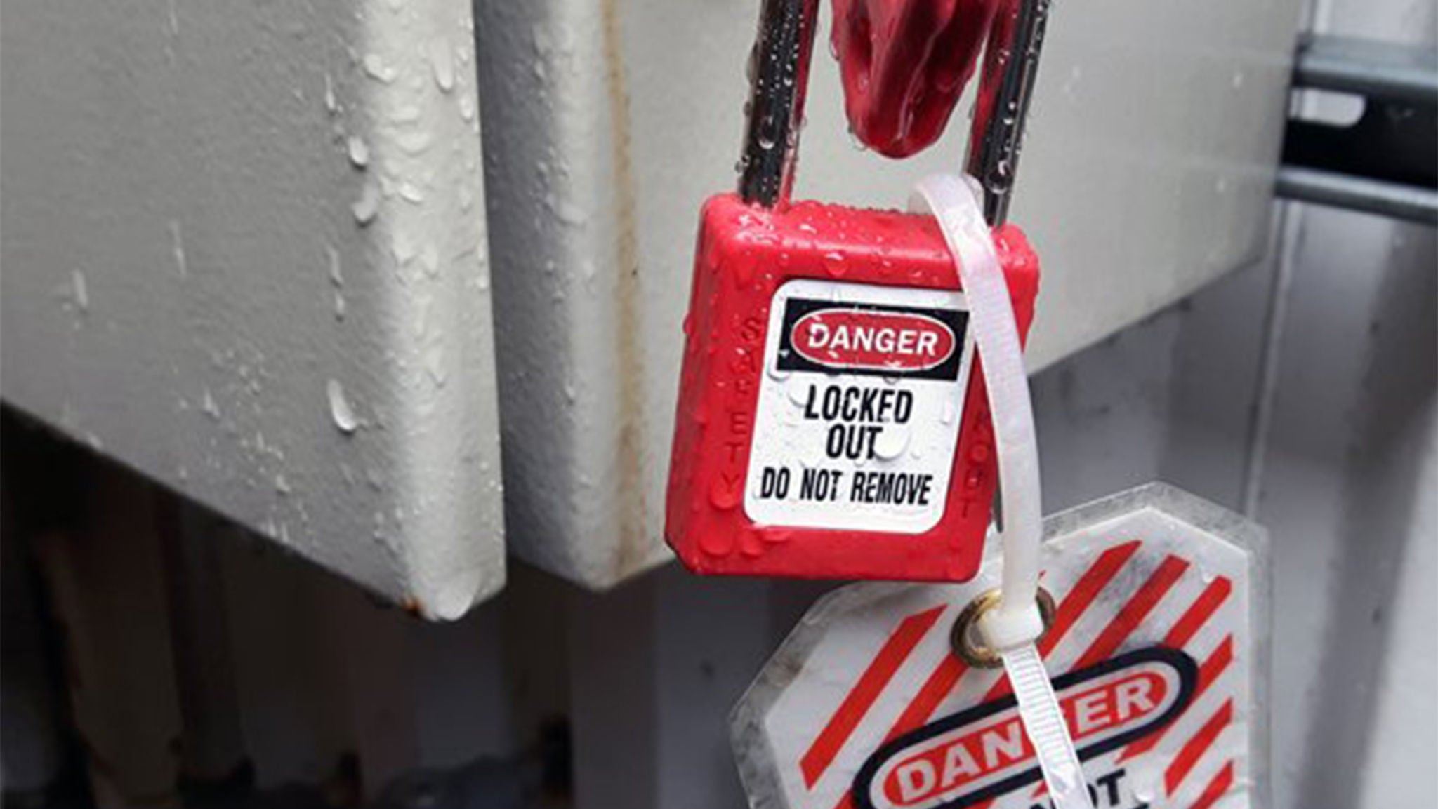 Electrical Safety in the Workplace electrical safety