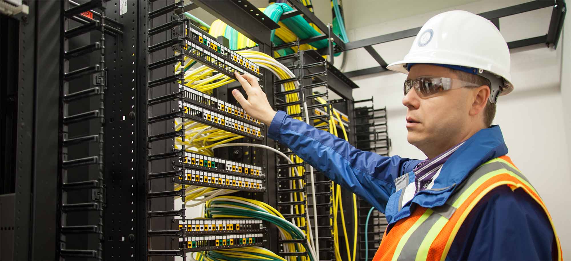 Network Contractors Installers banner Network Solutions Contractors and Installers